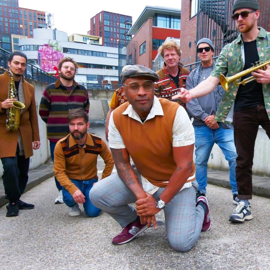 LIQUID SUN ORCHESTRA @ 't Beest