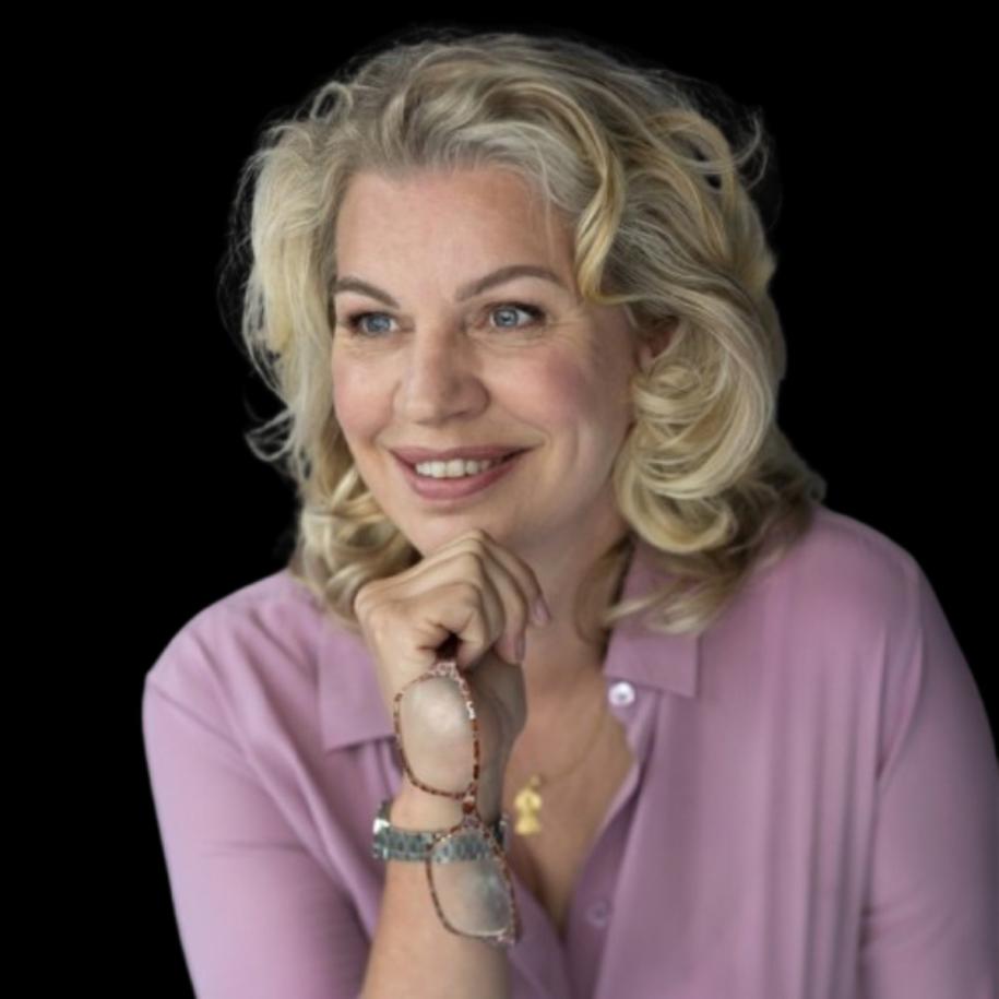 Interview Annejet van der Zijl