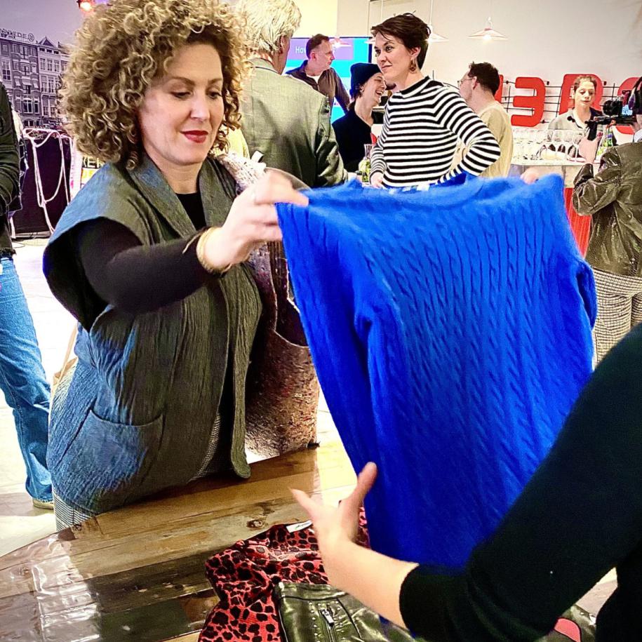 Kledingruil Bibliotheek Goes